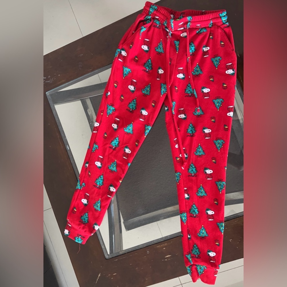 135.Snoopy PJ PANTS